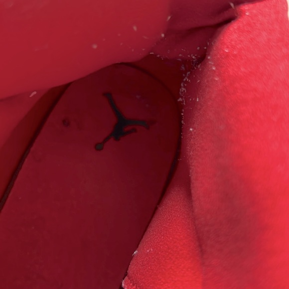 Air Jordan 11 retro BG size 6y - Picture 9 of 12